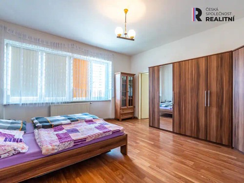 Prodej domu 420 m², pozemek 1238 m²
