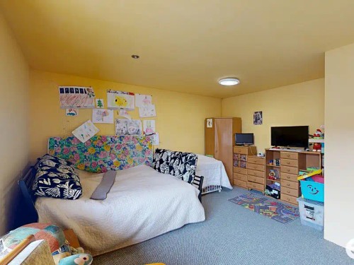 Prodej domu 573 m², pozemek 1944 m²