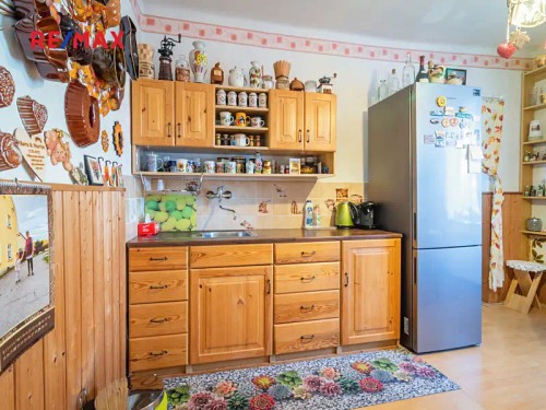 Prodej domu 560 m², pozemek 887 m²