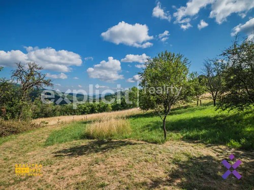 Prodej stavebního pozemku 5708 m²