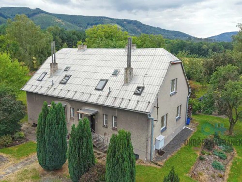 Prodej domu 400 m², pozemek 1968 m²