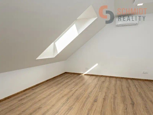 Prodej bytu 3+kk 77 m²