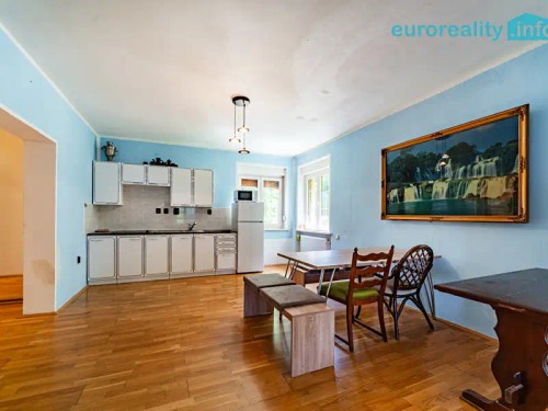 Prodej domu 210 m², pozemek 1068 m²