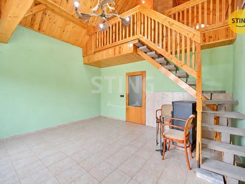 Prodej domu 400 m², pozemek 852 m²