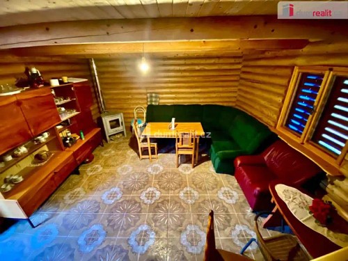 Prodej chaty 50 m², pozemek 818 m²