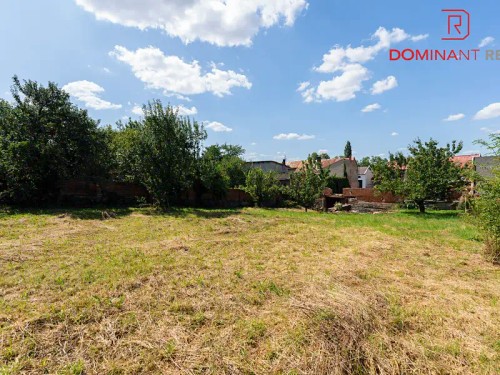 Prodej stavebního pozemku 1917 m²