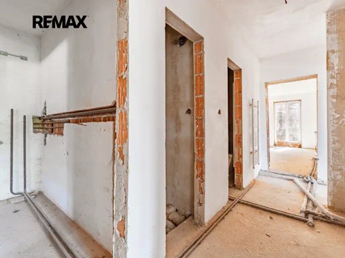Prodej domu 533 m², pozemek 2105 m²