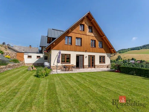 Prodej atypického bytu 377 m²