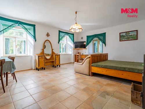 Prodej zemědělské usedlosti 245 m², pozemek 13625 m²