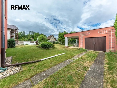 Prodej domu 216 m², pozemek 905 m²