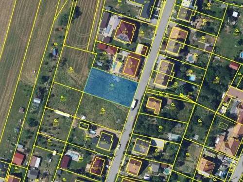 Prodej stavebního pozemku 744 m²