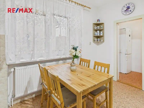 Prodej domu 234 m², pozemek 815 m²