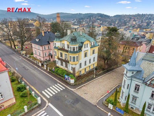 Prodej vily 600 m², pozemek 1114 m²