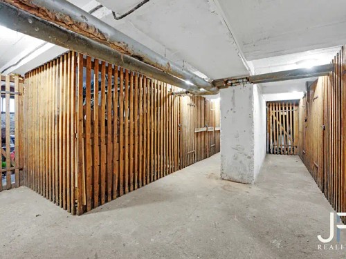 Prodej bytu 1+1 65 m²