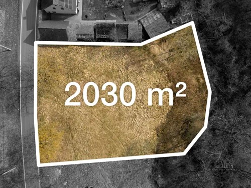 Prodej stavebního pozemku 2030 m²
