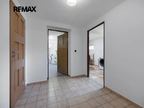 Prodej domu 204 m², pozemek 1006 m²