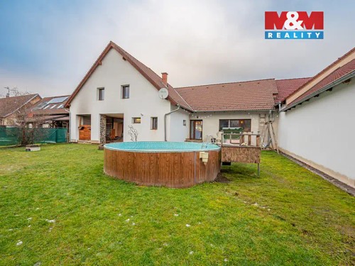 Prodej domu 217 m², pozemek 1439 m²