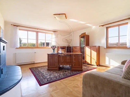 Prodej domu 330 m², pozemek 3732 m²