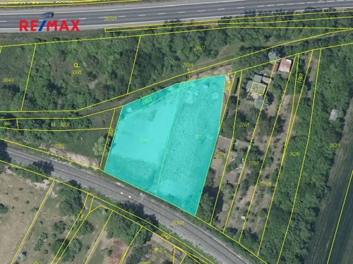 Prodej stavebního pozemku 2244 m²