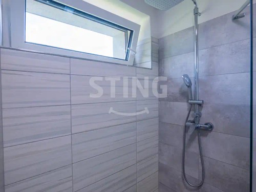 Prodej domu 240 m², pozemek 1143 m²