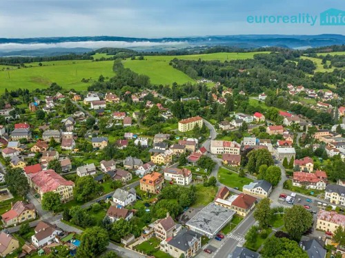 Prodej stavebního pozemku 852 m²