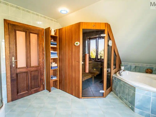 Prodej domu 372 m², pozemek 3764 m²