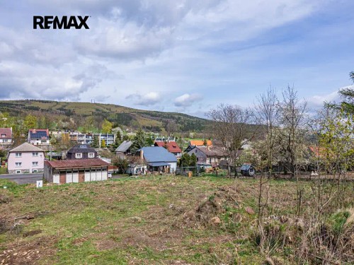 Prodej stavebního pozemku 1363 m²