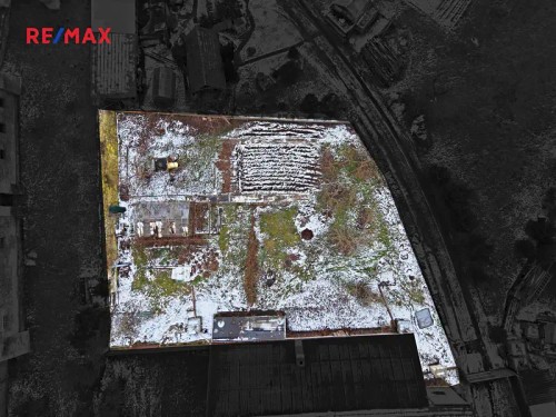 Prodej stavebního pozemku 666 m²