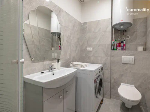Prodej atypického bytu 194 m²