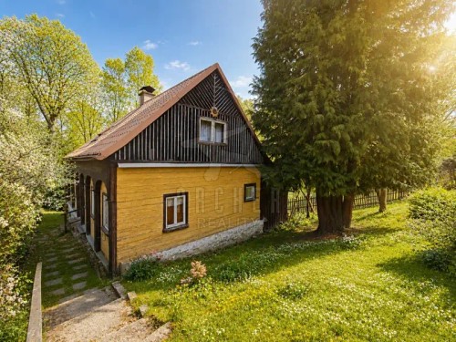 Prodej domu 146 m², pozemek 3310 m²