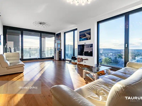 Prodej bytu 4+kk 134 m²