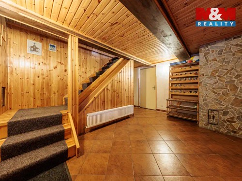 Prodej domu 250 m², pozemek 4516 m²