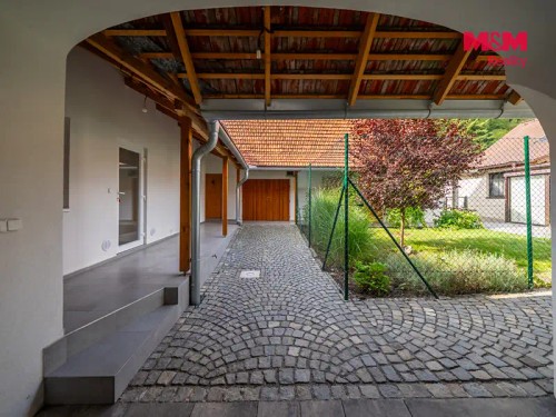 Prodej domu 105 m², pozemek 1904 m²