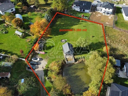 Prodej stavebního pozemku 3260 m²