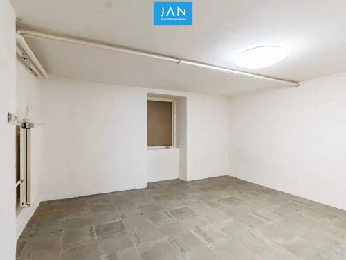 Prodej domu 330 m², pozemek 637 m²