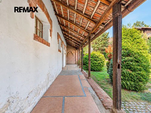Prodej domu 427 m², pozemek 858 m²