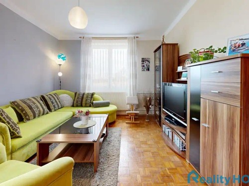 Prodej domu 360 m², pozemek 2030 m²