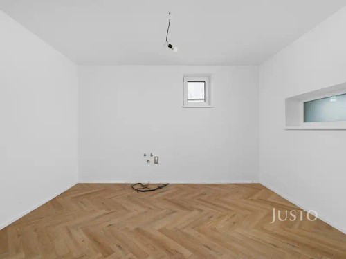 Prodej bytu 2+1 80 m²