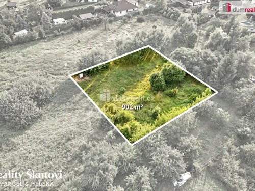 Prodej stavebního pozemku 902 m²