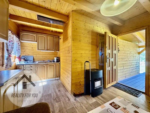 Prodaná chata 48 m², pozemek 700 m²