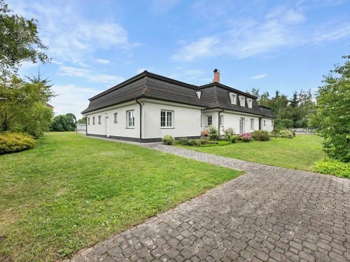 Prodaný dům 420 m², pozemek 2462 m²