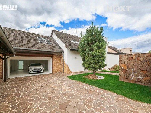 Prodej domu 382 m², pozemek 850 m²