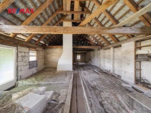 Prodej zemědělské usedlosti 253 m², pozemek 2239 m²