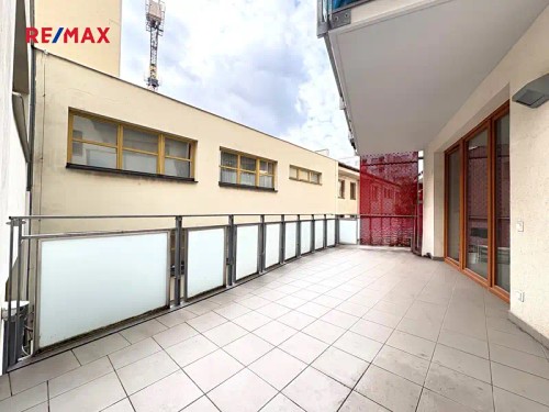 Prodej bytu 2+kk 74 m²