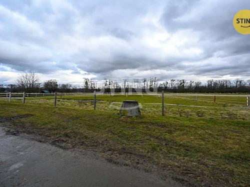 Prodej stavebního pozemku 2306 m²