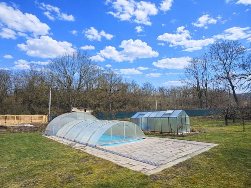 Prodej domu 460 m², pozemek 2581 m²