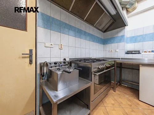 Prodej domu 670 m², pozemek 1786 m²
