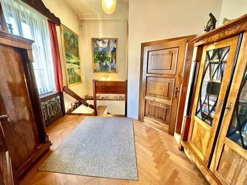 Prodej vily 503 m², pozemek 1727 m²