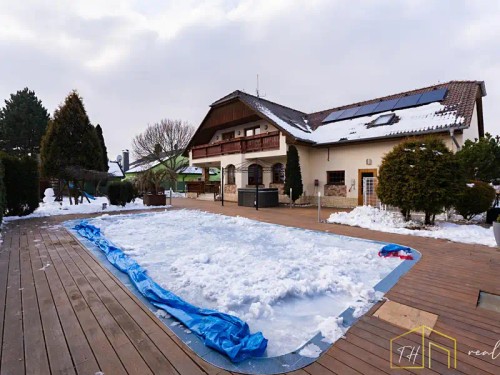 Prodej domu 400 m², pozemek 1728 m²