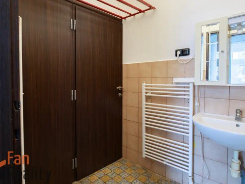 Prodej domu 450 m², pozemek 724 m²